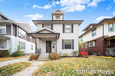 328 Carlton, Grand Rapids, MI 49506