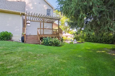 Exterior - 727 Tanbark, Dimondale, MI 48821 photo 11 of 13