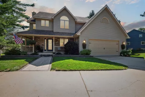 727 Tanbark, Dimondale, MI 48821