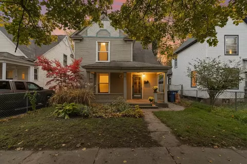 1032 Baldwin, Grand Rapids, MI 49506