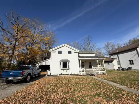 240 W Battle Crk, Galesburg, MI 49053