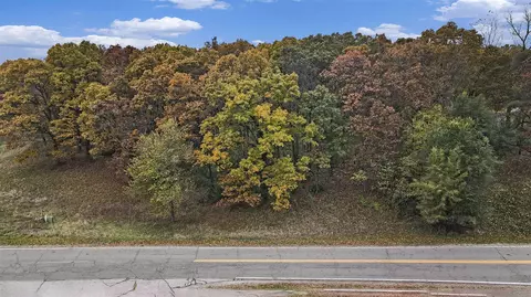 896 Ridge, Chelsea, MI 48118