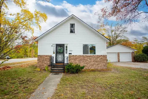 2100 Reynolds, Muskegon, MI 49444