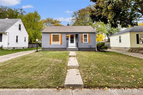 3241 Birchwood, Wyoming, MI 49548