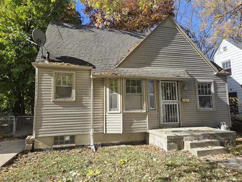 11689 Minock, Detroit, MI 48228
