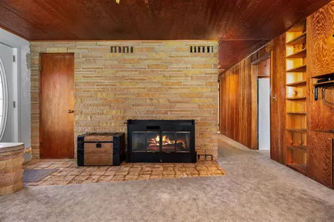 Living - 245 Millbrook Rd, Blanchard, MI 49310 photo 6 of 7