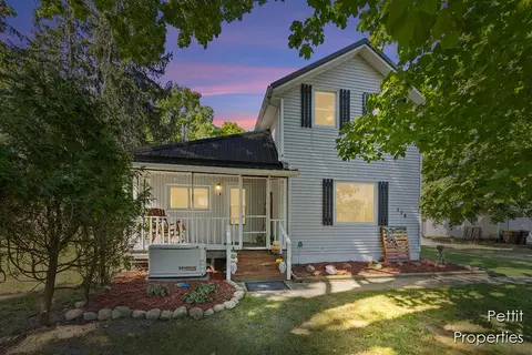 175 S Vosper, Saranac, MI 48881