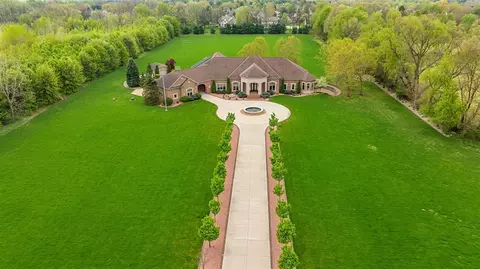 30217 Stratford, Niles, MI 49120