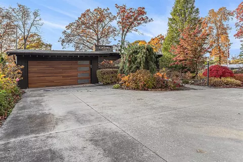8 Hiawatha, Battle Creek, MI 49015