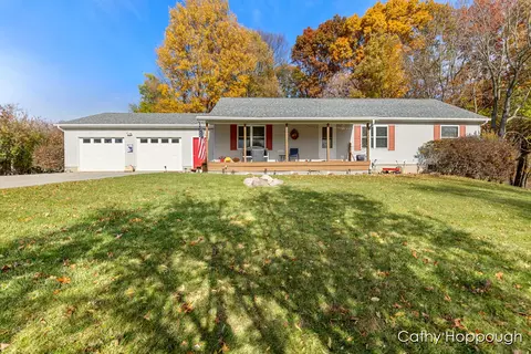 3494 Bradford, Ionia, MI 48846