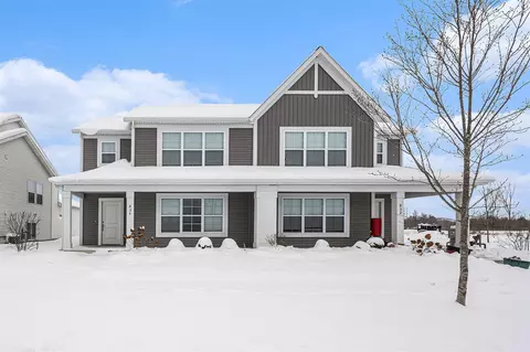 834 Winchester, Holland, MI 49423