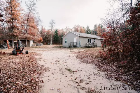 9060 E 48th, Newaygo, MI 49337