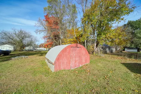 Exterior - 9260 Charmin, Jackson, MI 49201 photo 5 of 10