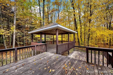 Exterior - 4101 White Pne, Dorr, MI 49323 photo 6 of 10