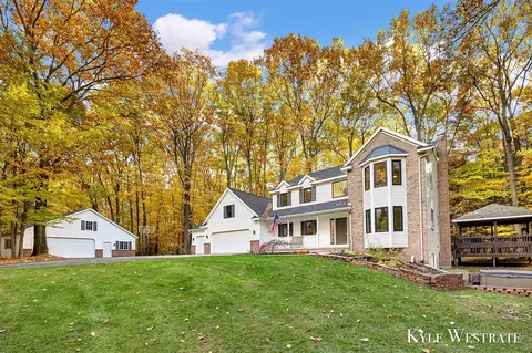 Exterior - 4101 White Pne, Dorr, MI 49323 photo 2 of 10