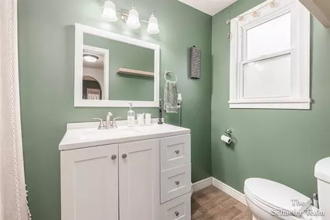 Bath - 818 Pleasant, Belding, MI 48809 photo 1 of 1
