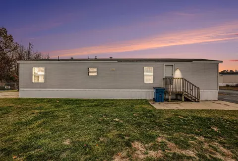 622 S Trout, Newaygo, MI 49337