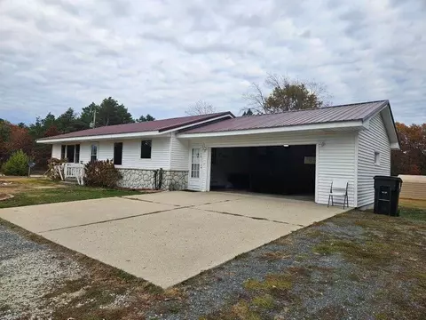 7420 N Oceana, Hart, MI 49420