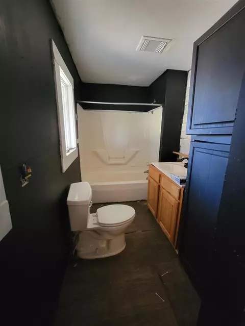 Bath - 389 Prairie Riv, Bronson, MI 49028 photo 1 of 1