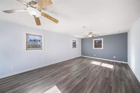 Living - 8470 Kennedy, Munith, MI 49259 photo 1 of 2