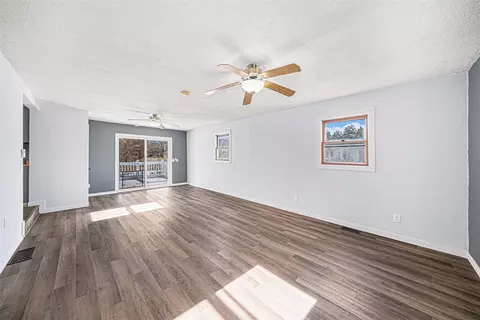Living - 8470 Kennedy, Munith, MI 49259 photo 2 of 2