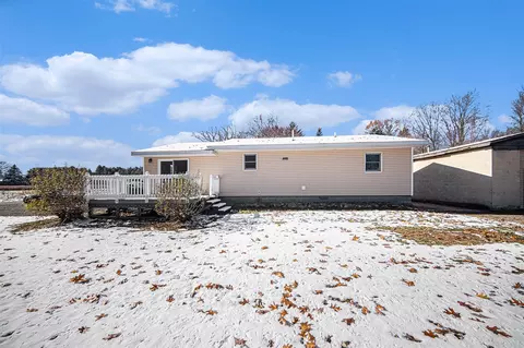 Exterior - 8470 Kennedy, Munith, MI 49259 photo 2 of 3