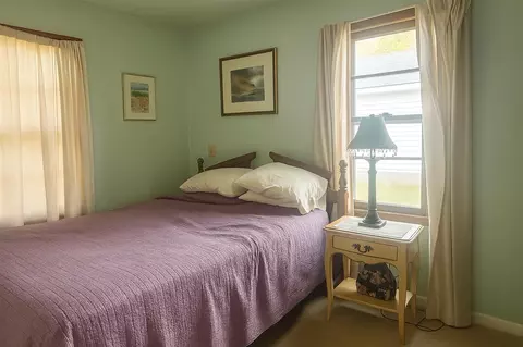 Bedroom - 529 Brewer, Marshall, MI 49068 photo 2 of 2