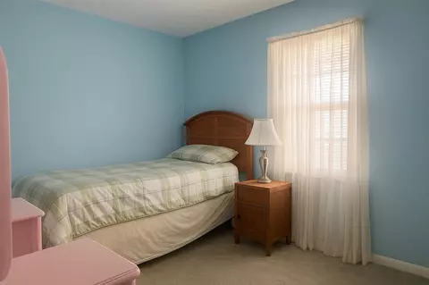 Bedroom - 529 Brewer, Marshall, MI 49068 photo 1 of 2