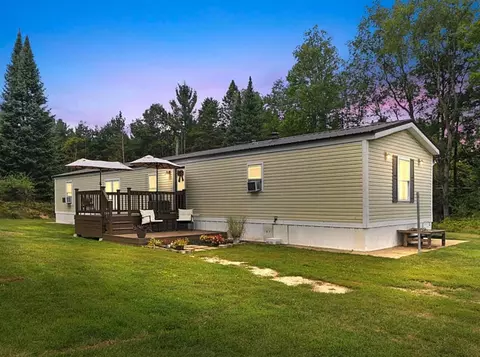 11847 E 7 Mile, Tustin, MI 49688