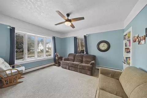 Living - 209 Hanover, Concord, MI 49237 photo 1 of 1