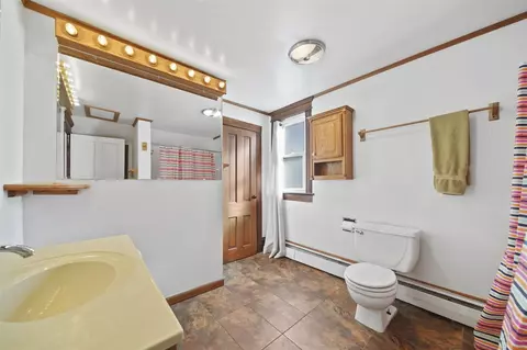Bath - 209 Hanover, Concord, MI 49237 photo 2 of 3