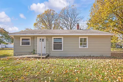 1723 Broadway, Niles, MI 49120