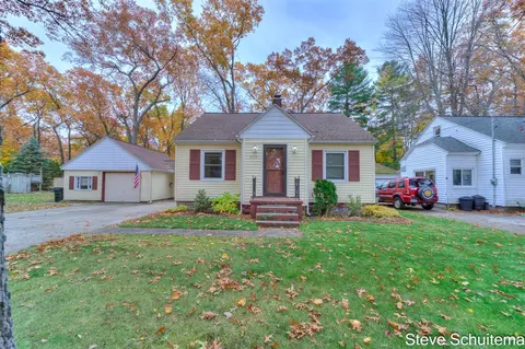 1439 Ducey, Muskegon, MI 49442