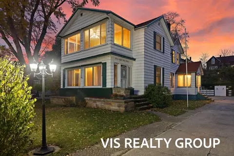 1854 Lake, Muskegon, MI 49445