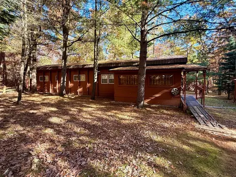3374 W 12th St, Baldwin, MI 49304