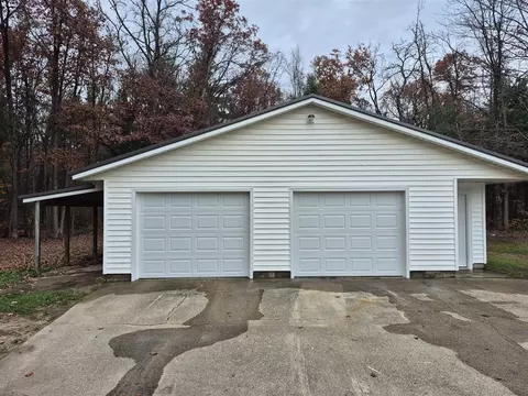 4275 E 8th, White Cloud, MI 49349 photo 10