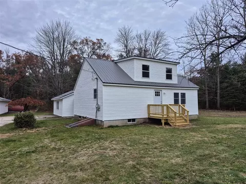 4275 E 8th, White Cloud, MI 49349 photo 2