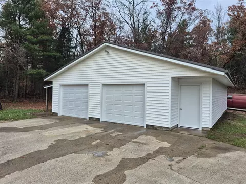 4275 E 8th, White Cloud, MI 49349 photo 9