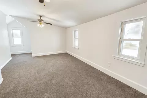31195 Merriman, Romulus, MI 48174 photo 9