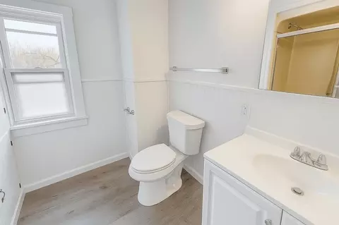 31195 Merriman, Romulus, MI 48174 photo 10