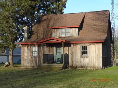 640 S Oak, White Cloud, MI 49349