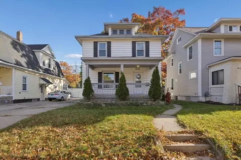 2210 Horton, Grand Rapids, MI 49507
