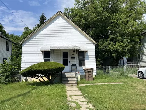 44 Lake, Pontiac, MI 48341