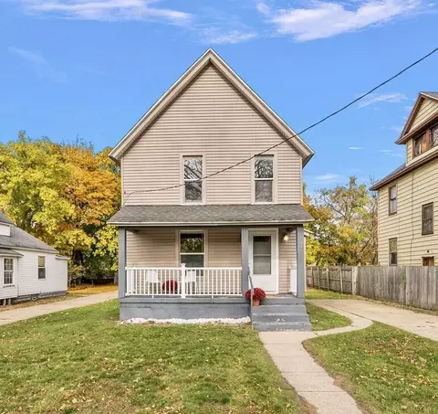 1049 Prince, Grand Rapids, MI 49507