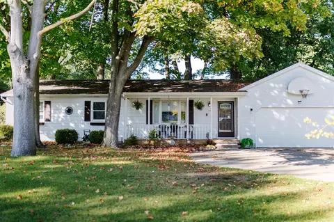 1231 Falling Brk, Kentwood, MI 49508