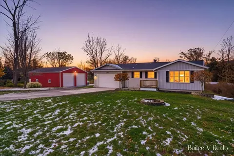 1395 24th, Hudsonville, MI 49426