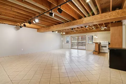 Living - 6000 San Luray, Gregory, MI 48137 photo 7 of 8