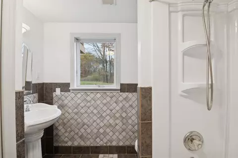 Bath - 6000 San Luray, Gregory, MI 48137 photo 5 of 6