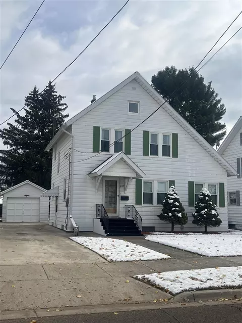 809 Seymour, Jackson, MI 49202