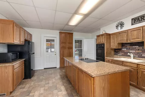Kitchen - 688 Pierce, Plainwell, MI 49080 photo 2 of 4